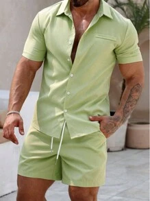 Manfinity Homme Men Plus Size Solid Button Up Shirt & Shorts