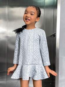 SHEIN Vestido Com Babado E Bainha Frisada De Tricô Para Jovens Com Bolsa