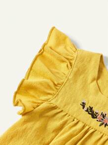 Cozy Pixies Baby Girl Floral Pattern Round Neck Ruffle Hem Pullover And Shorts Set, 2pcs - Ginger - View 4