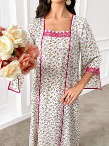 Al Najma Square Neck Ditsy Floral Print Contrast Lace Arabian Modest Long Sleeve Dress - Multicolor - View 4