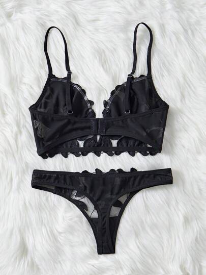 French Classic Zwart Shaped BH Slipje Set, Lingerie view 2