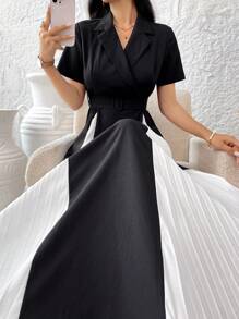 Modelyn 女士拼色包裹式腰帶百褶連衣裙