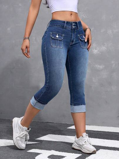 Flexra Women's Casual Roll-Up Hem Capri Denim Pants With Pocket Design
