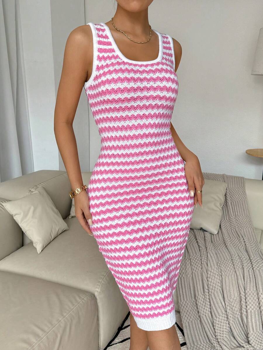 SHEIN LUNE 春夏休閒條紋無袖修身毛衣裙 - 粉色 - 查看 1