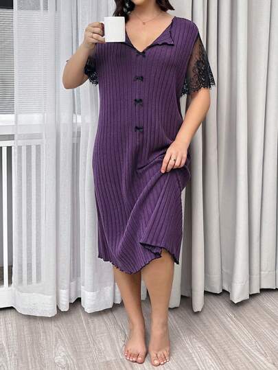 Plus Size Knitted Patchwork Lace Butterfly Decoration Pajama Night Dress