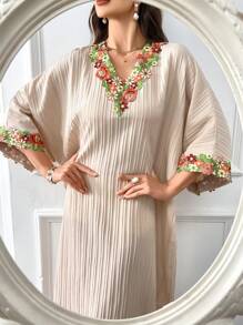 Al Najma Damen elegantes Kleid mit floraler Stickerei und Fledermausärmeln, langer, bescheidener Kaftan-Stil Arabisches Kleid für den Sommer