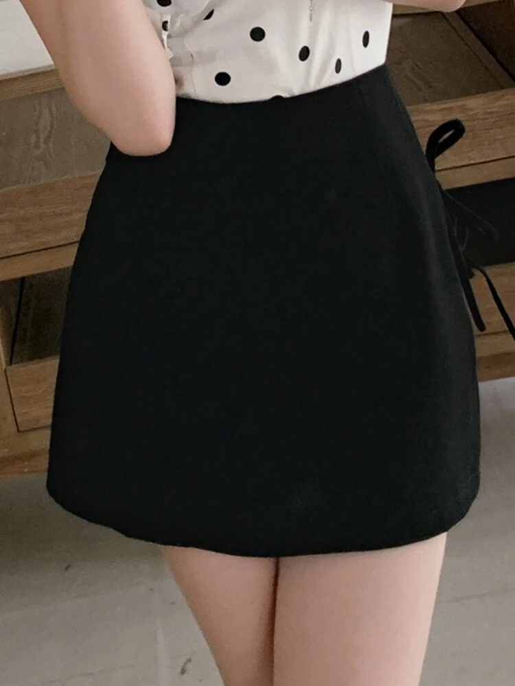 Women's Solid Color Fashionable Simple Elegant Bowknot Decor Loose Soft Tender Skirted Shorts