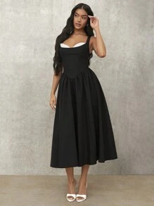 SHEIN BAE Áo vest gầy dài màu trắng trơn mùa hè với chi tiết cúp màu, lý tưởng cho trang phục lễ tốt nghiệp hoặc trang phục dạ hội - màu đen - Xem 4