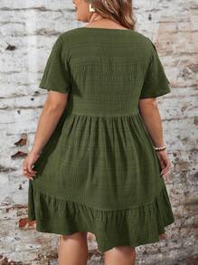 SHEIN LUNE Plus Size Vacation Casual Solid Color Texture Dress