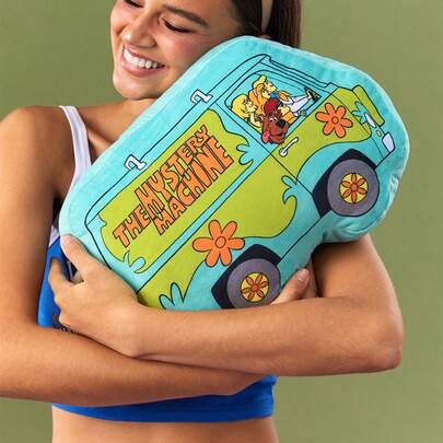 SCOOBY-DOO X SHEIN Cartoon And Letter Printed Car Shaped Pillow