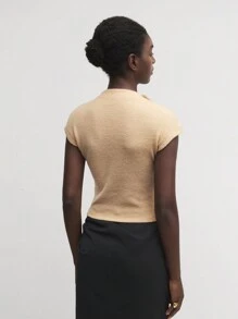 BizChic Sleeveless Stretchy Slim Fit Top With Metal Buckle, Professional Outfit Fall Women Outfits