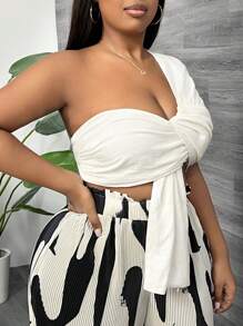 SHEIN SXY Women Plus Curve  One Shoulder Ruched Crop Top - White - View 3
