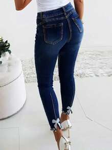 1pc Fashionable Studded Bowknot Decor Skinny Jeans With Pockets For Young Ladies - 深色水洗藍 - 查看 2