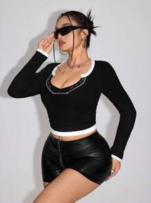 SHEIN ICON Plus Size Y2k Back To School Outfits School Clothes Preppy Tops Going Out Tops Color Block Patchwork 2 In 1 Tight-Fitting Women's T-Shirt With Large Slit Neckline - Black and White - View 3