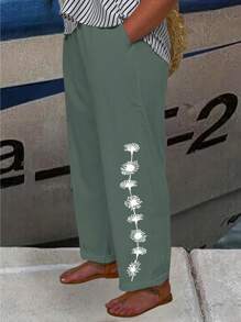 SHEIN LUNE Plus Size Floral Printed Casual Pants With Pockets - Green - View 1