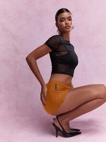 MISSGUIDED 平纹针织合身日常休闲迷你短裙，配有内置短裤 - 棕色 - 查看 5