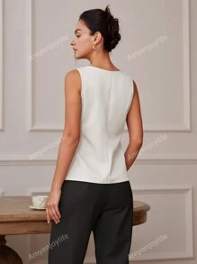 Women's Square Neck Short Sleeve Button Front Split Hem Fitted Casual Daily Tank Top, Old Money Crop Top, Backless Business Casual Blouse, Spring/Summer