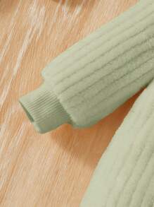 SHEIN Leap Crew Newborn Baby Cute Solid Color Loose Hooded Footed Romper, Home Outfit - Green - View 3