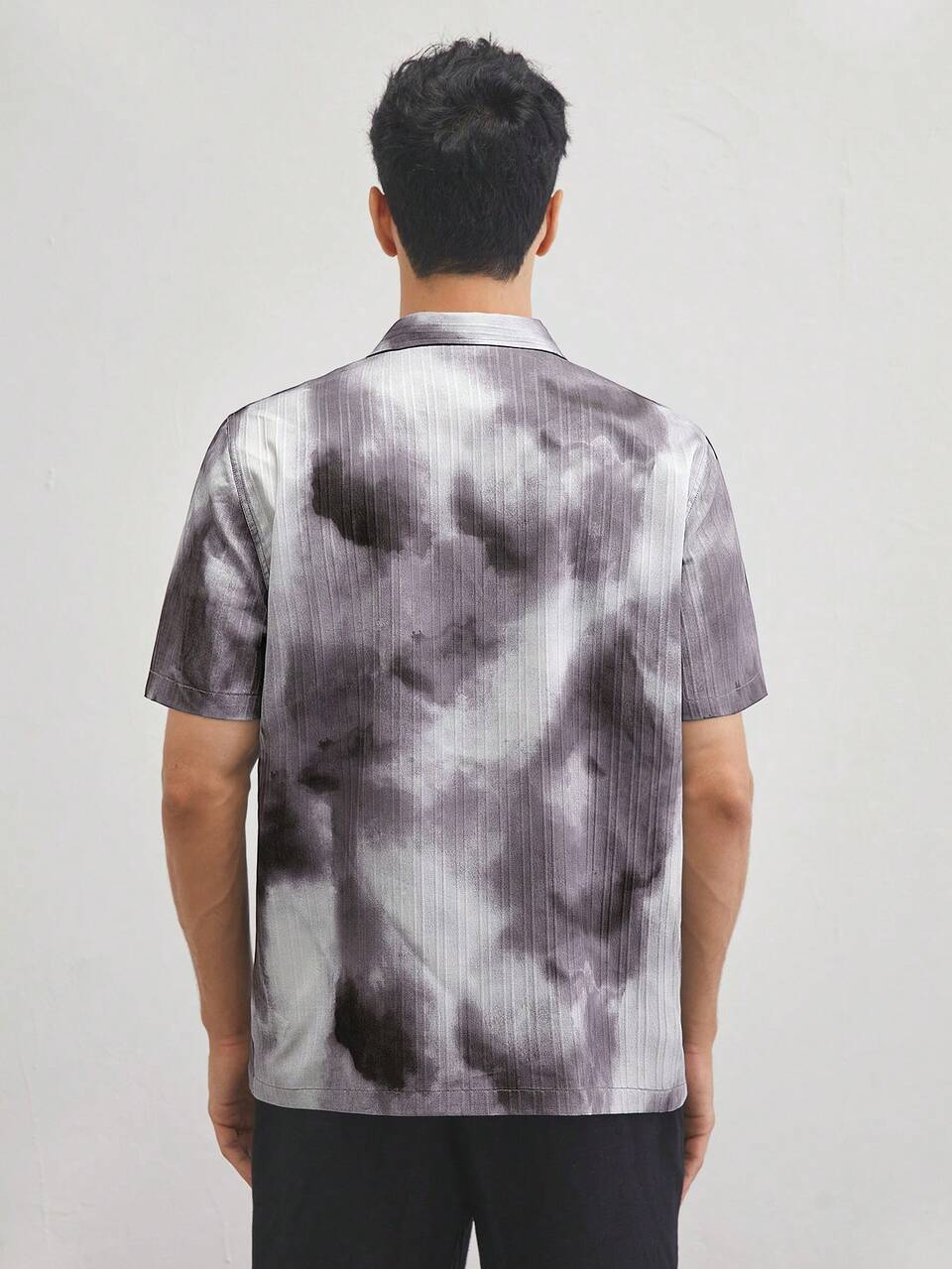 Men's Dyeing Gradient Printed Turn-Down Collar Short Sleeve Casual Woven Shirt