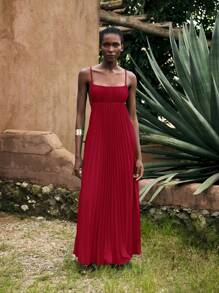 Maija Women's Burgundy Summer Vacation Dress, Minimalist Sleeveless Pleated Beach Dress For Warm Weather - Red - View 10