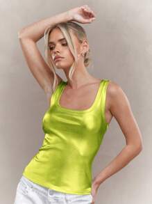 MISSGUIDED Áo ba lỗ gân bóng mượt cổ tròn bó sát không tay bùa may mắn ngày lễ Thánh Patrick theo chủ đề Ireland co giãn cơ bản mùa hè màu xanh lá cây trang phục thường ngày thiết yếu cho tiệc lễ - màu xanh lá - Xem 1