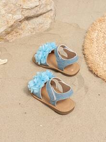 Kids' Blue Fashionable And Cute Flower Decorated Sandals - Blue - View 3
