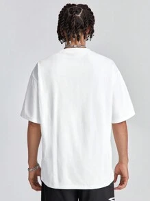 Manfinity RebelGame Maglietta a maniche corte e girocollo loose fit da uomo con stampa a tema inglese e bocca, adatta per l'estate