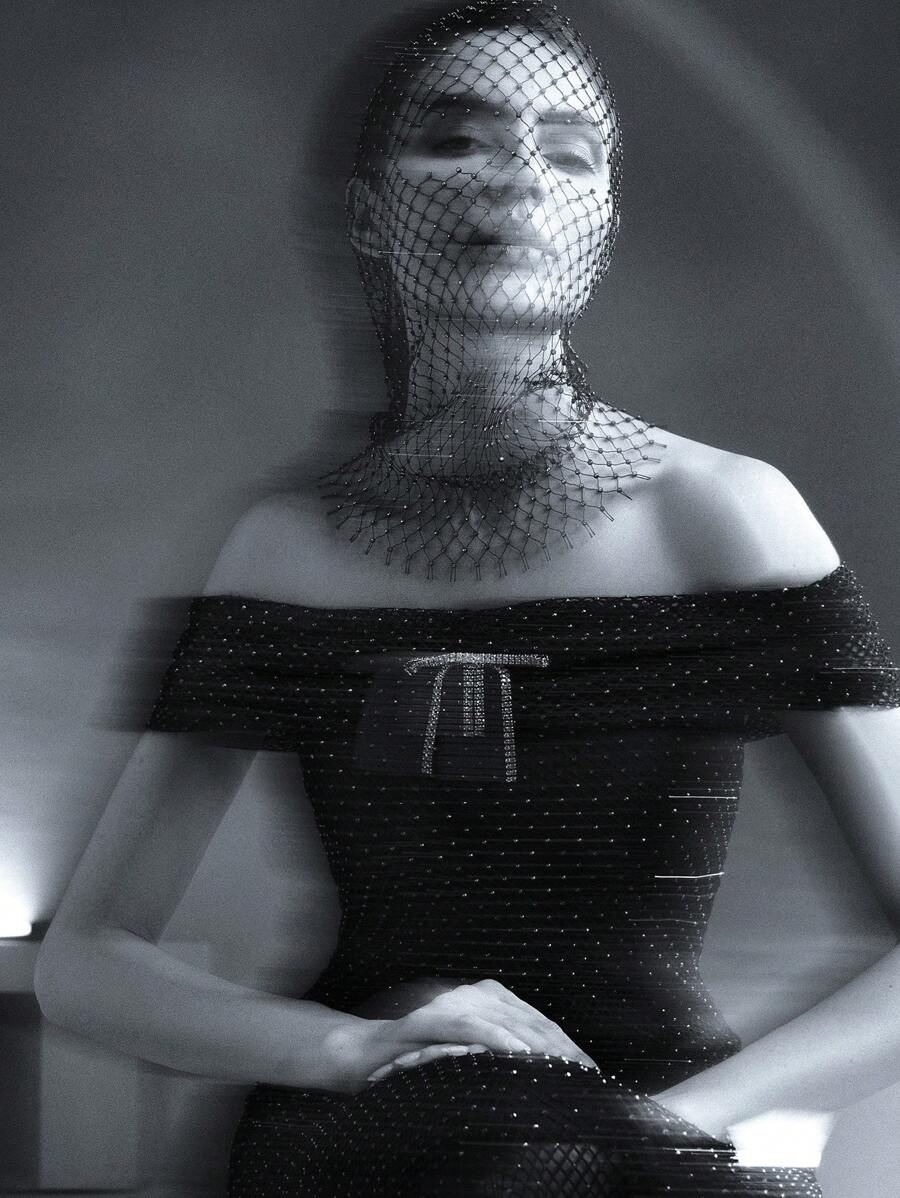 Anewsta 黑色鑽石魚網鑲鑽中長裙 - 黑色 - 查看 1