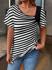 SHEIN Clasi Plus Size Women's Asymmetric Collar Striped Short Sleeve Casual T-Shirt, Summer