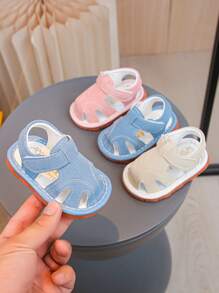 Baby Squeaky Shoes, Spring/Summer Infant Boys' And Girls' Soft Bottom Walking Sandals, Non-Slip And Sound Making - Beige - View 2