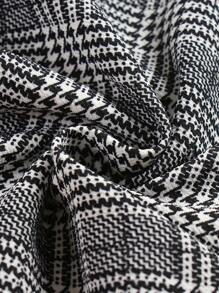 EARO French Retro Women Casual Minimalist Comfortable Daily Versatile Single-Breasted Houndstooth Pleated A-Line Skirt, High Cinched Waist Elastic Waist, Elegant Loose OL Professional Bodycon Skirt, Spring/Autumn - Black and White - View 4