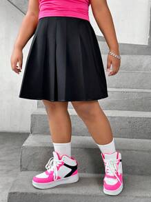 SHEIN Saia curta plissada casual e simples para garotas pré-adolescentes em tamanho estendido