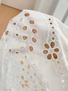 SHEIN Frenchy Damen Einfarbig ausgebranntes Schnürhemd für den täglichen Lässig-Stil Herbst Damenbekleidung Schulanfang Kleidung Old Money Stil Lehrer Outfits