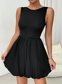 Chiquease 無袖圓領露背修身系帶連衣裙