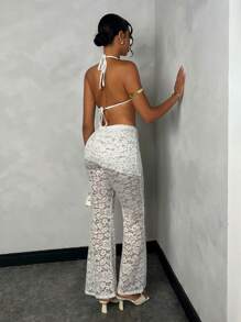 SHEIN BAE Women's Summer Simple Versatile Beach Vacation & Date Night White Lace Bra Spaghetti Strap Top + Lace Flare Leg Pants Holiday 2-Piece Set