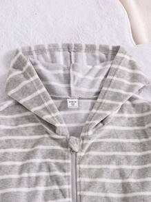 Tween Boys' Simple Light Grey Striped Shorts And Long Sleeve Hooded Zipper Top Casual Two-Piece Homewear Set - Light Grey - View 3