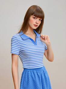 Easithlete Women's Striped Printed Athletic T-Shirt & Tank Top Set Fitted Shirt - Blue - View 7