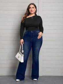 EMERY ROSE Plus Size Slim Fit Elegant Denim Skinny Jeans With Bell Bottoms - Dark Wash - View 4