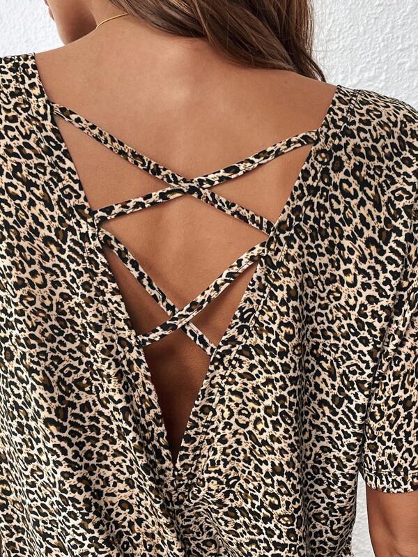 EMERY ROSE Camiseta casual estampada de leopardo cómoda con nudo retorcido en la parte posterior y tiras cruzadas