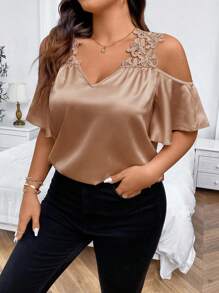 SHEIN Clasi 大码夏季纯色 V 领刺绣短袖衬衫 - 香檳色 - 查看 4