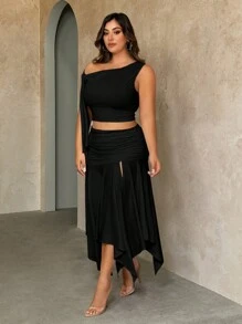 SHEIN BAE Plus-size dames zomer zoete vakantie dating witte gebreide tubetop met asymmetrische zoom en design sense rok 2 stuks/set