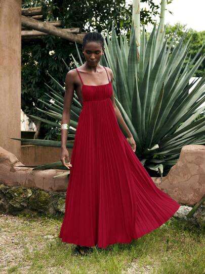 Maija Vestido de Praia de Verão com Alças, Babados e Barra Irregular, Estilo Minimalista Boêmio Simples para Férias, Cor Bordô