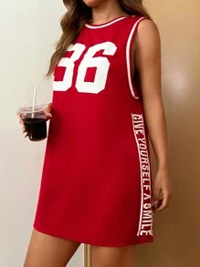 SHEIN EZwear 夏季休閒無袖紅色網眼連衣裙，球賽字母和數字印花設計，寬鬆版型 - 紅色 - 查看 4