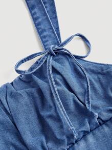 SHEIN MOD Robe cami en jean à double couche asymétrique avec nœud sur les bretelles, couleur unie pour femmes