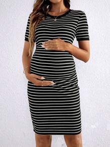 SHEIN Pregnant Women's Striped Printed Simple Daily Short Sleeve Dress For Maternity