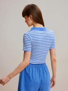 Easithlete Women's Striped Printed Athletic T-Shirt & Tank Top Set Fitted Shirt - Blue - View 2