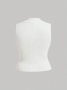 SHEIN MOD White Sleeveless Knit Vest With 3D Flower Embellishment For Plus Size Women - White - View 2