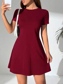 SHEIN PETITE Vestido diario sencillo de manga corta y unicolor para mujer - Burdeos - Ver 1