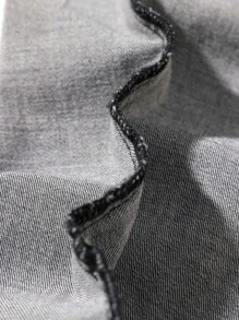 SHEIN 青少年男孩休闲时尚灰色舒适弹力牛仔裤，适合日常穿着和返校穿着