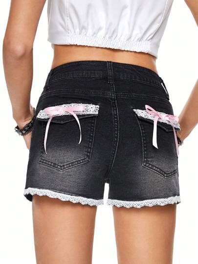 Kawaii Shorts in denim con pizzo per donne